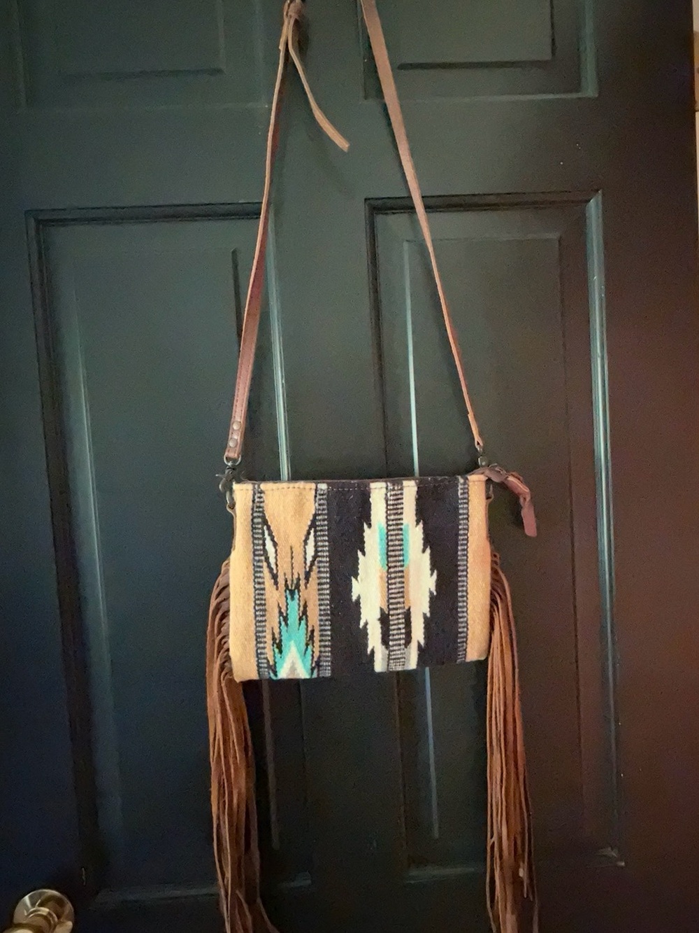 American Darling Saddle Blanket Crossbody with Fringe - Picture 3 of 4